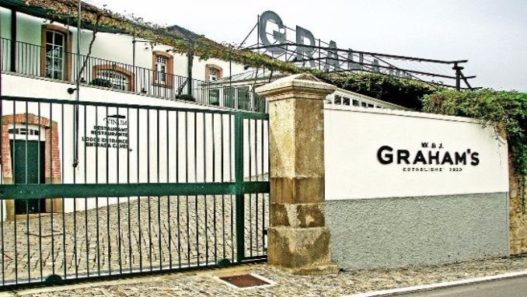 caves de vinho do Porto